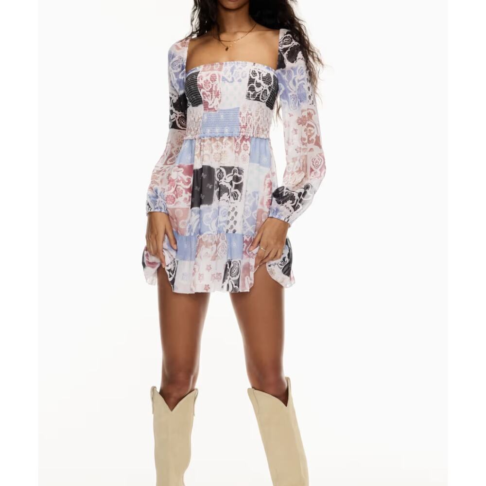 Aritzia Wilfred Tempest Mini Dress